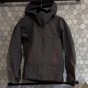Patagonia Dark Gray Jacket with Pink Details